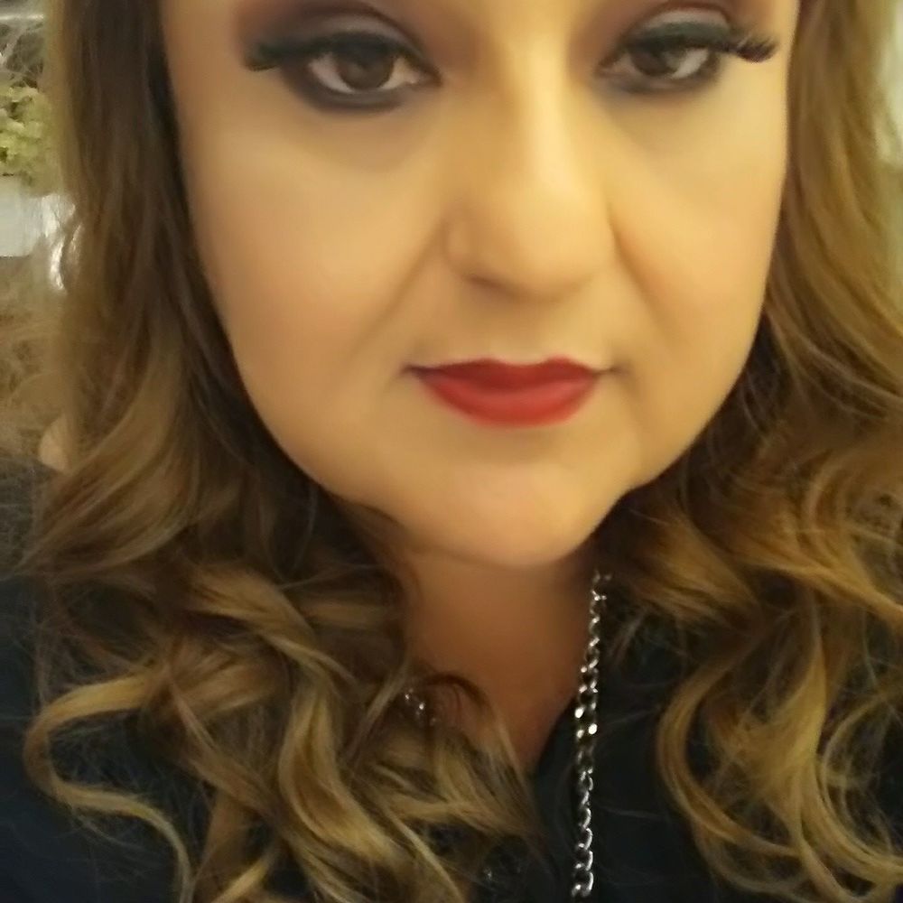 Meet your Posher, Sandy